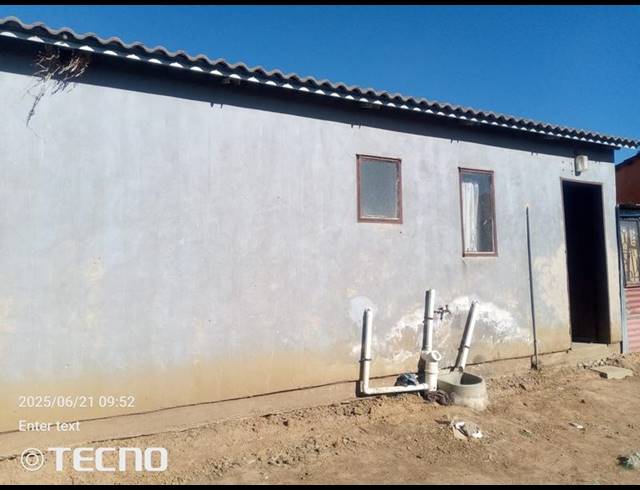 2 BEDROOM HOUSE FOR SALE IN NIGEL CENTRAL